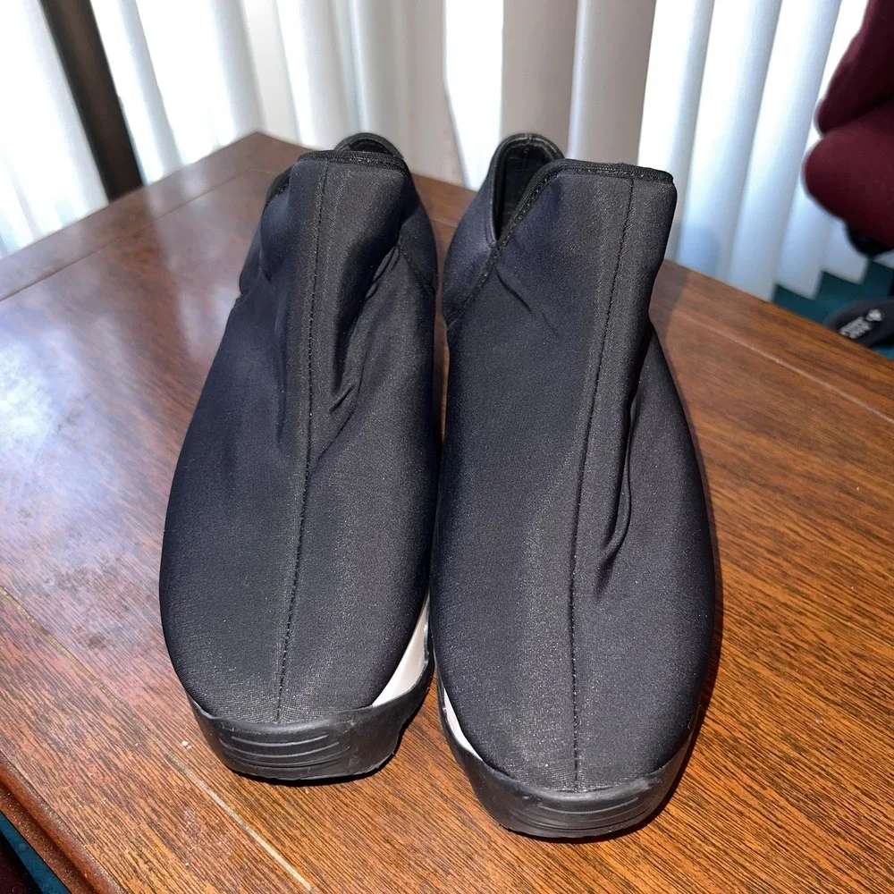 iRi WES I Black Outline‎ Low Top Sneaker Thick Sole Size EU 36